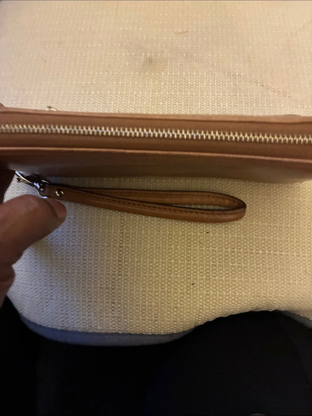 Fossil Chestnut Brown Leather Zip-Around Wristlet-Vintage-inspired hermitage1954